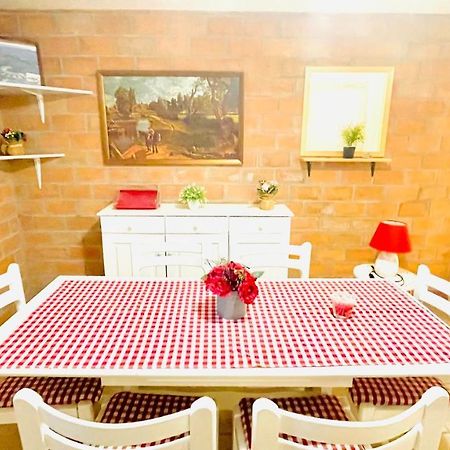 Colorful And Happy Apartment Sukosan - With Parking Bagian luar foto